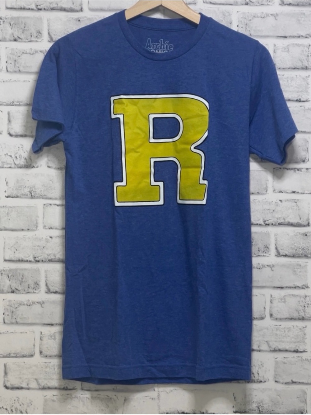 Archie Comics “R” Reggie Mantle T-Shirt Unisex Small